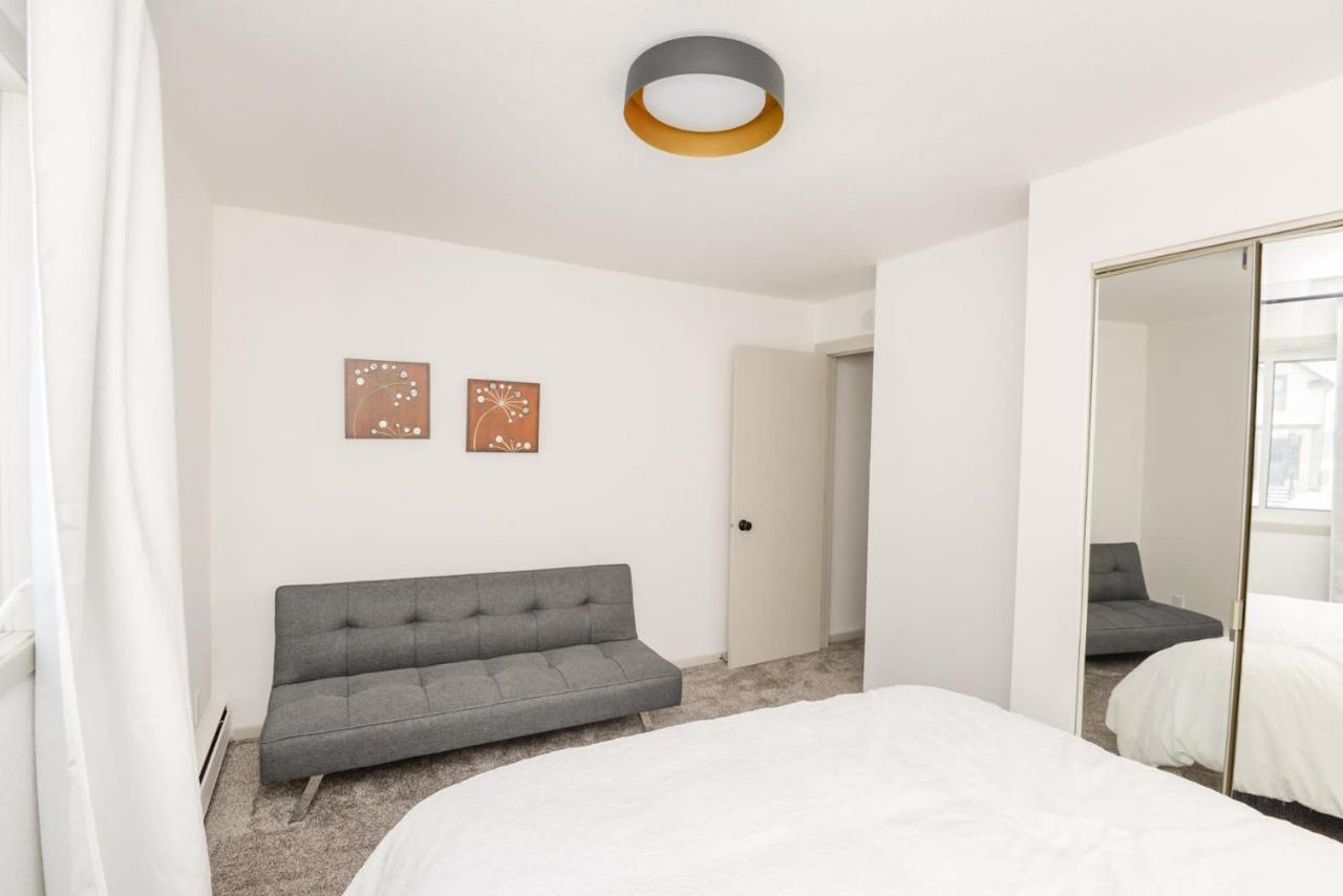 New Remodeled Townhome In Central Fargo Dış mekan fotoğraf